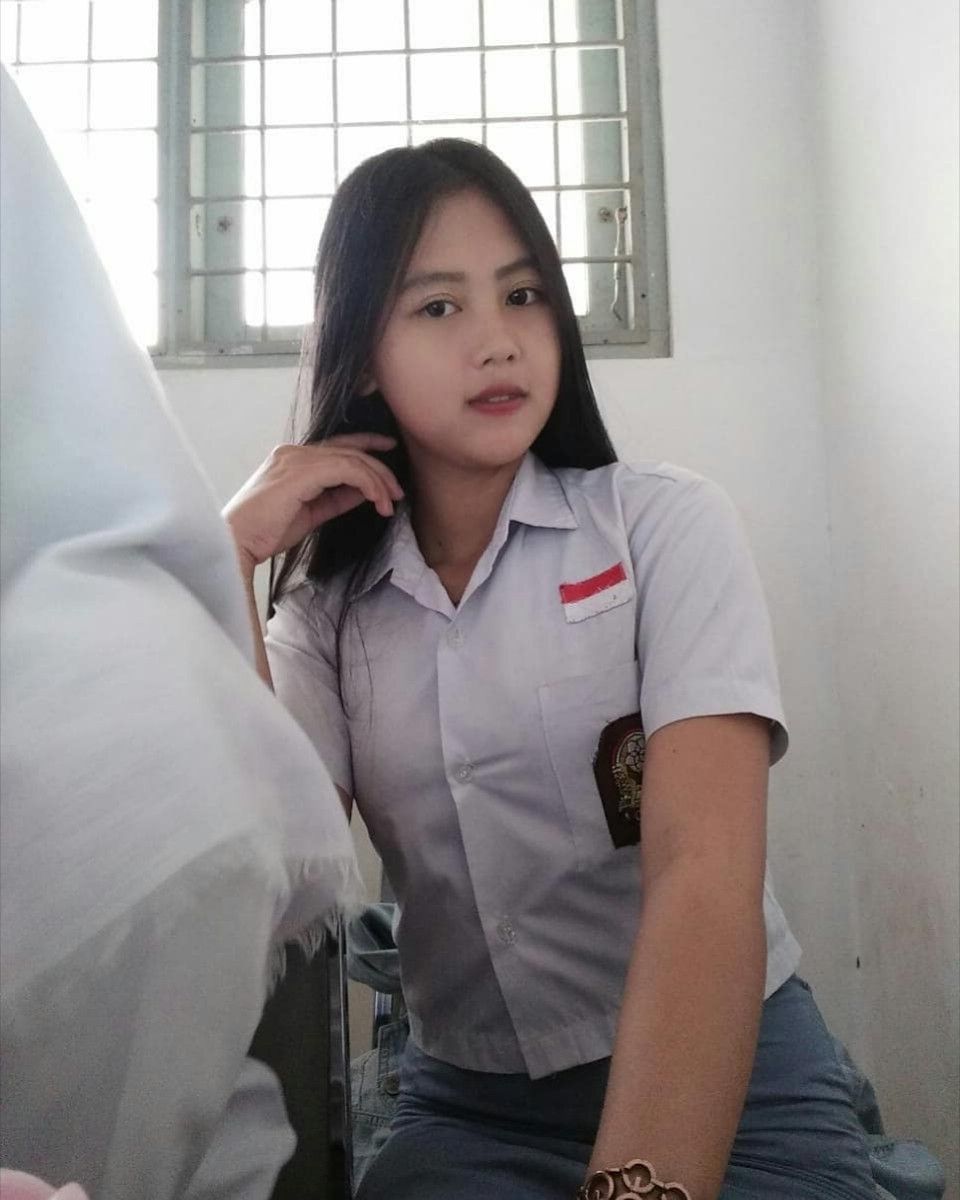 Indo Terbaru Lagi Viral 2026 Indonesia Tatapan Membara, Hasrat Tak Terbendung Sma Wiwik Top Global